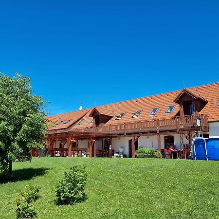 Penzion U Farmare Chotoviny Exterior photo